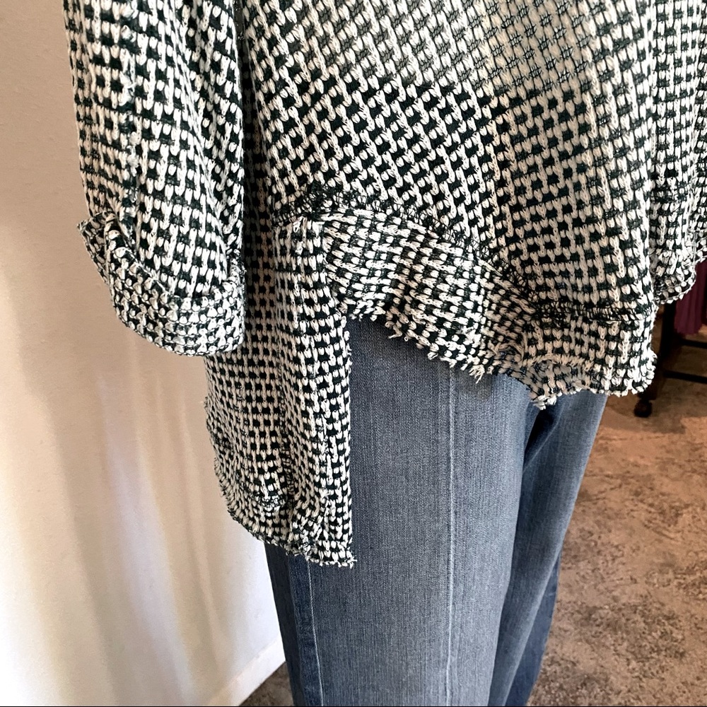 Umgee high-low woven tunic top, green and white check, size large - Picture 8 of 12